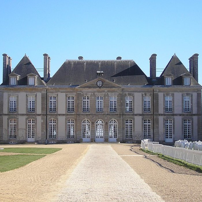 Photo de Haras national du Pin également sur communes de La Cochère, Ginai et Exmes