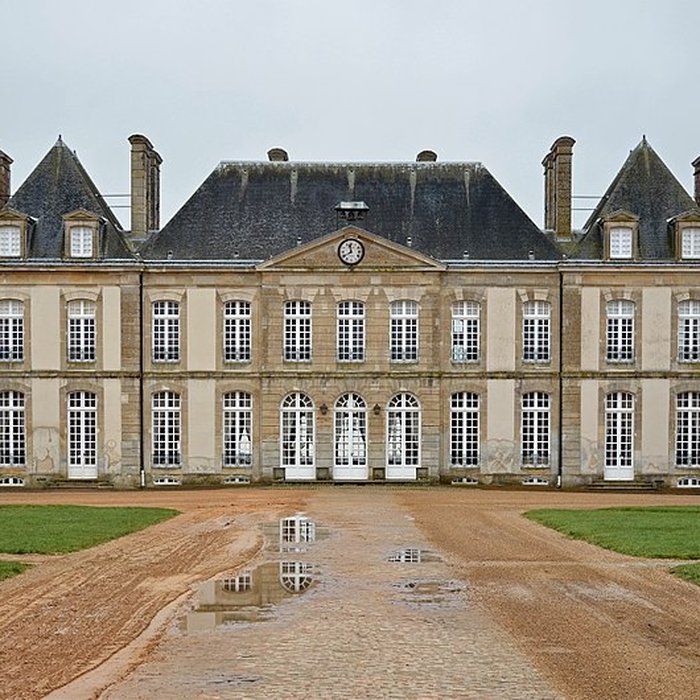 Photo de Haras national du Pin également sur communes de La Cochère, Ginai et Exmes