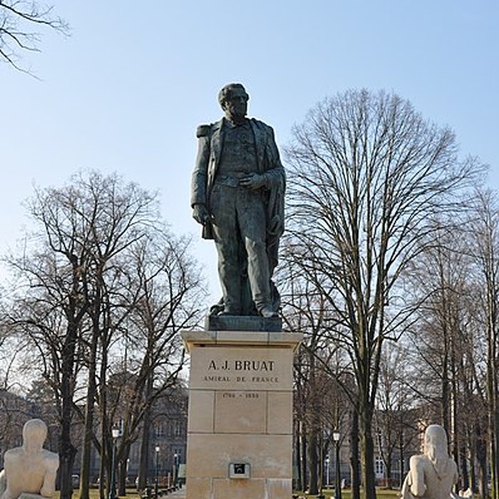 Photo de Statue de lamiral Bruat à Colmar