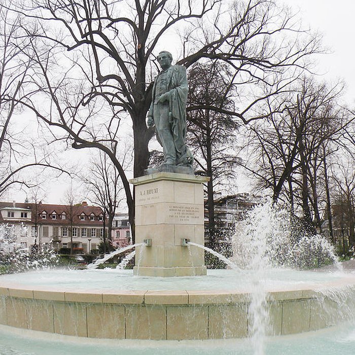 Photo de Statue de lamiral Bruat à Colmar