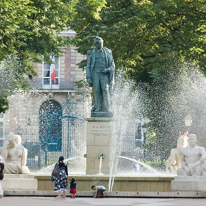 Photo de Statue de lamiral Bruat à Colmar