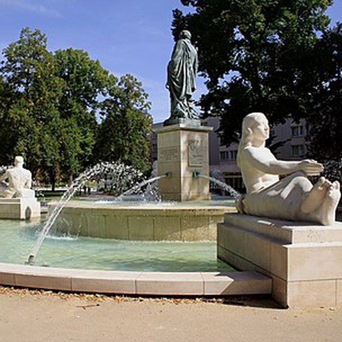 Photo de Statue de lamiral Bruat à Colmar
