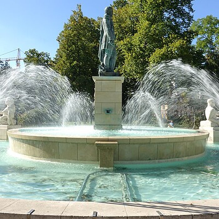 Photo de Statue de lamiral Bruat à Colmar