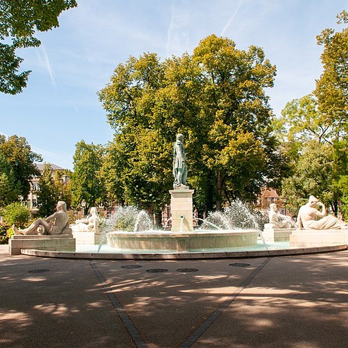 Photo de Statue de lamiral Bruat à Colmar