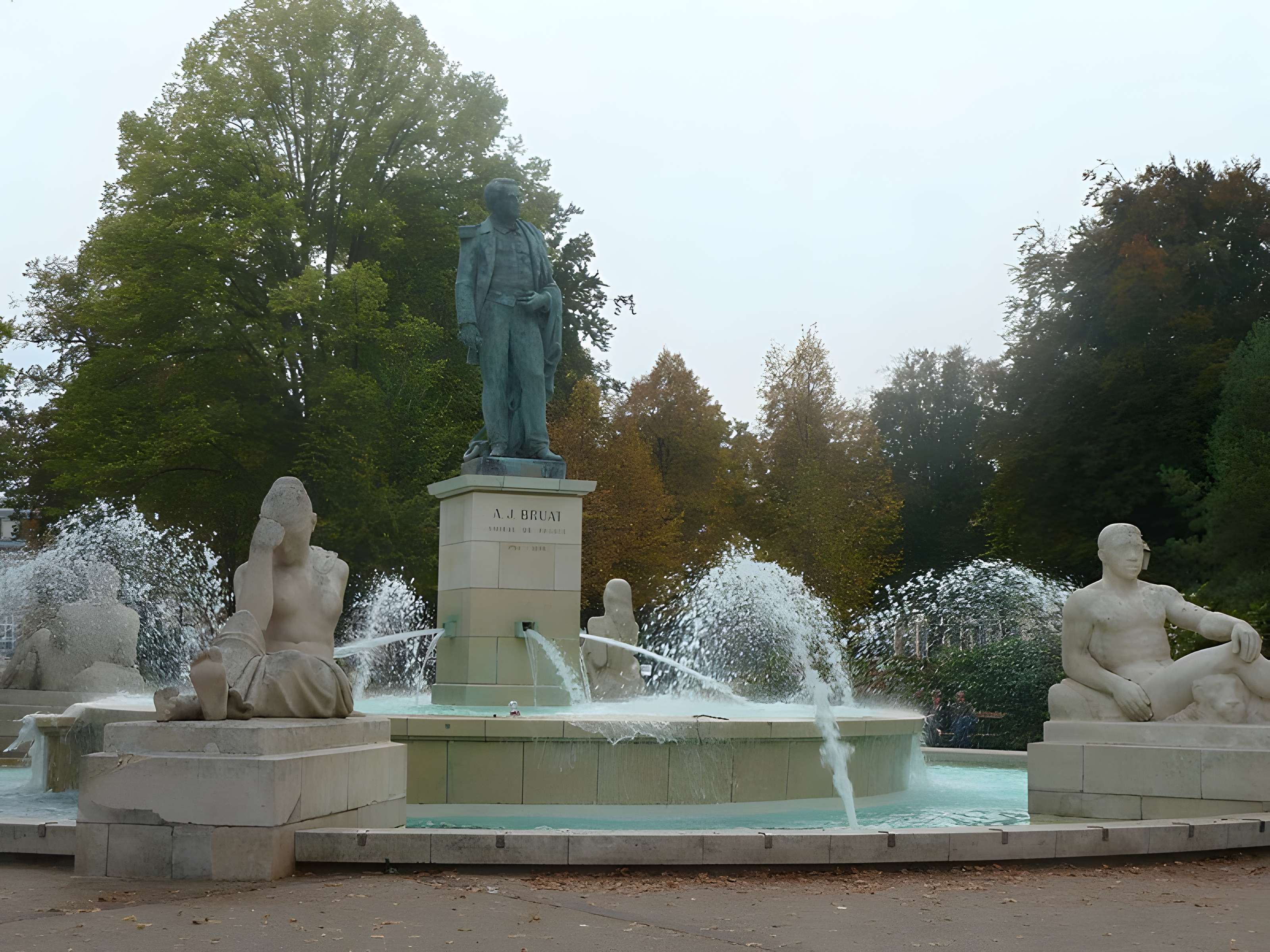 Statue de l'amiral Bruat à Colmar