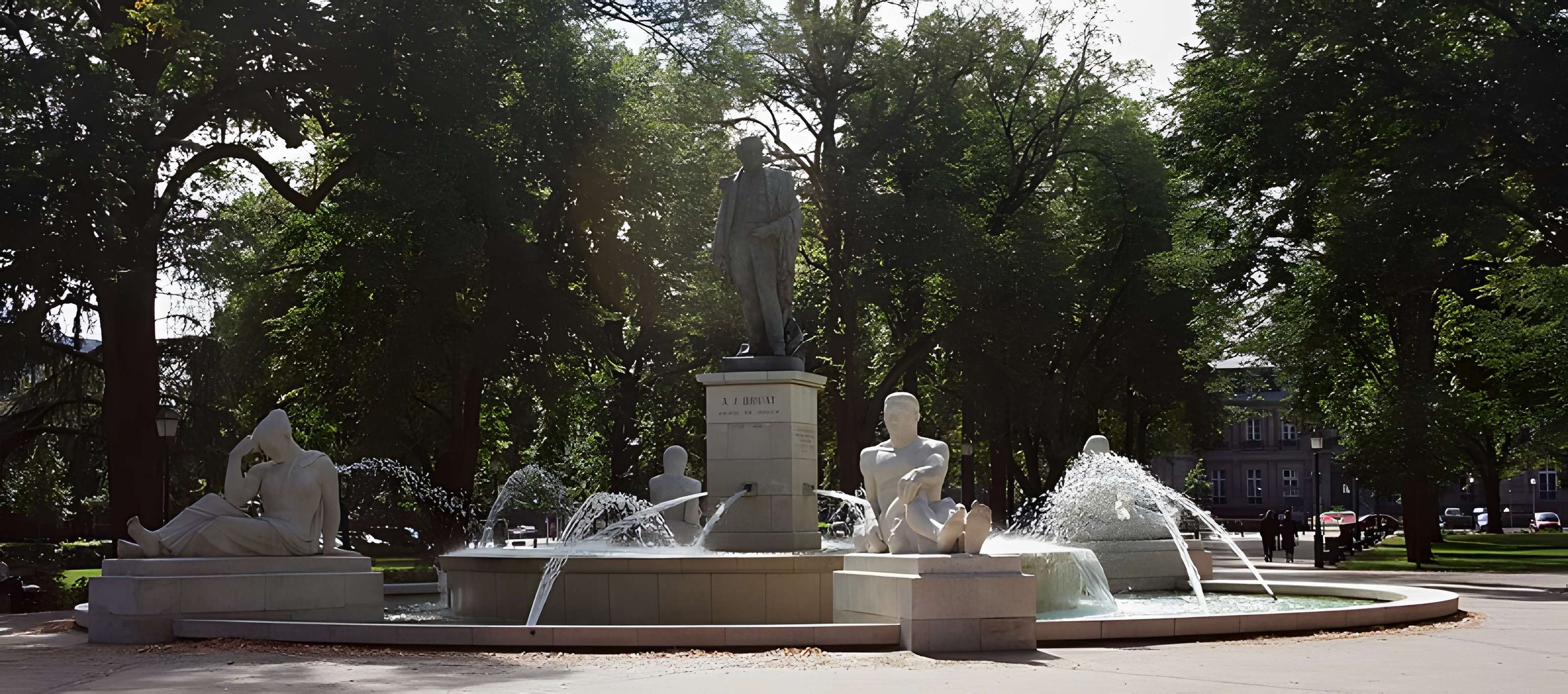 Statue de l'amiral Bruat à Colmar