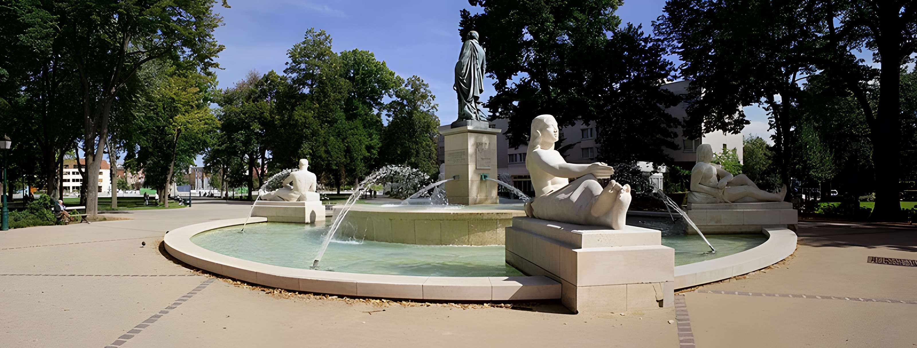 Statue de l'amiral Bruat à Colmar