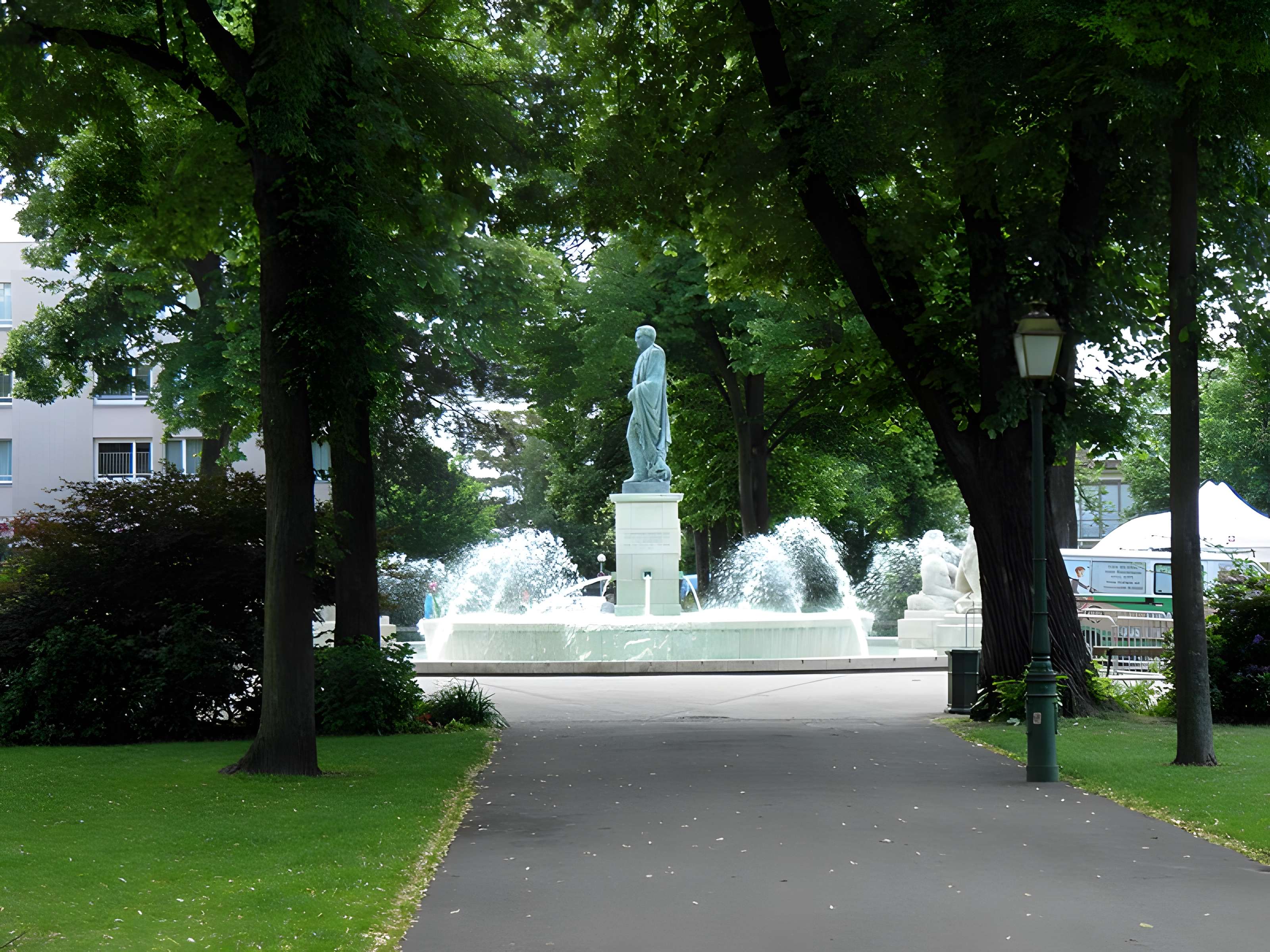 Statue de l'amiral Bruat à Colmar