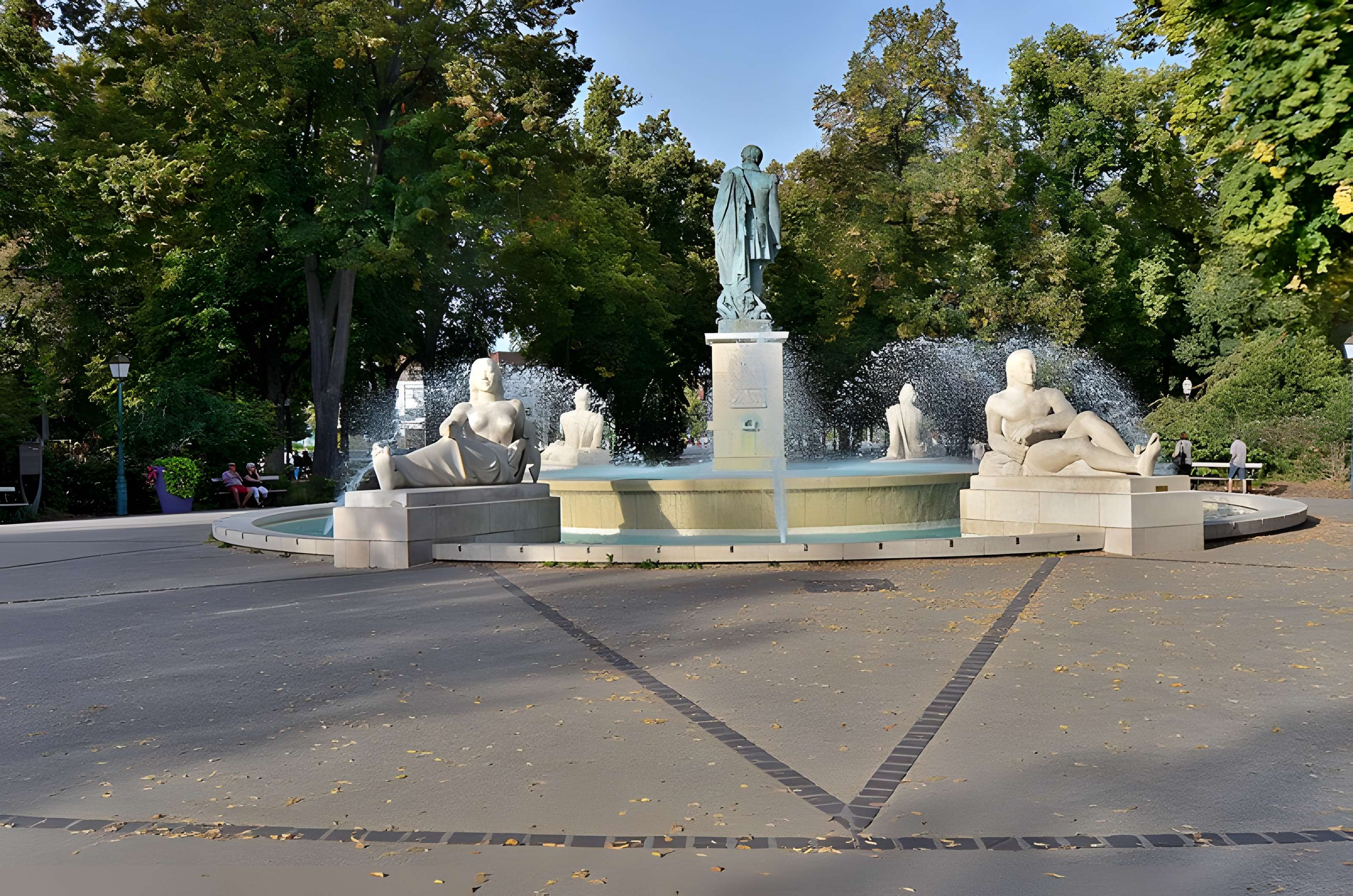 Statue de l'amiral Bruat à Colmar