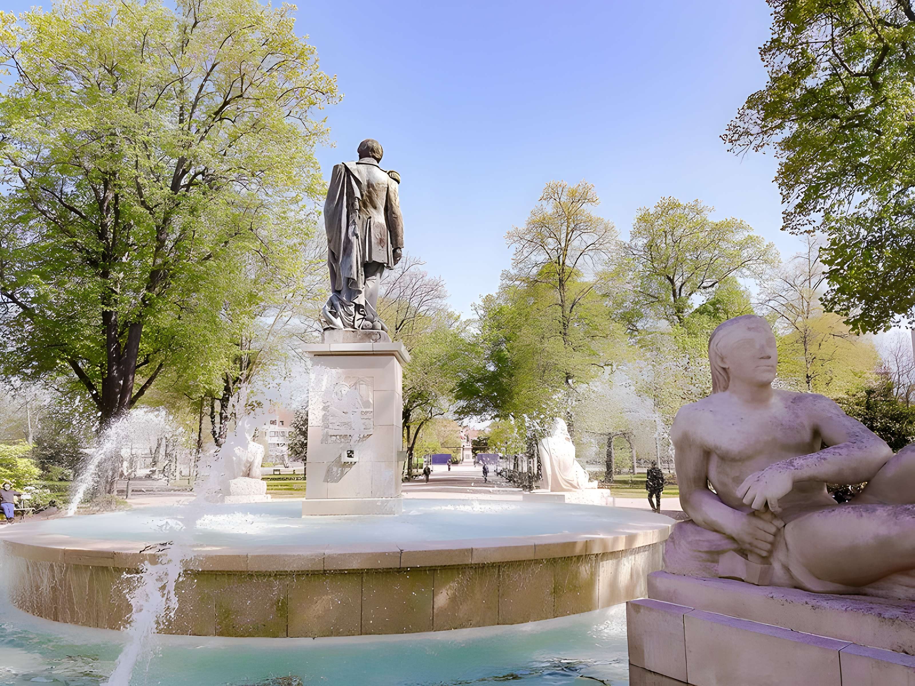 Statue de l'amiral Bruat à Colmar