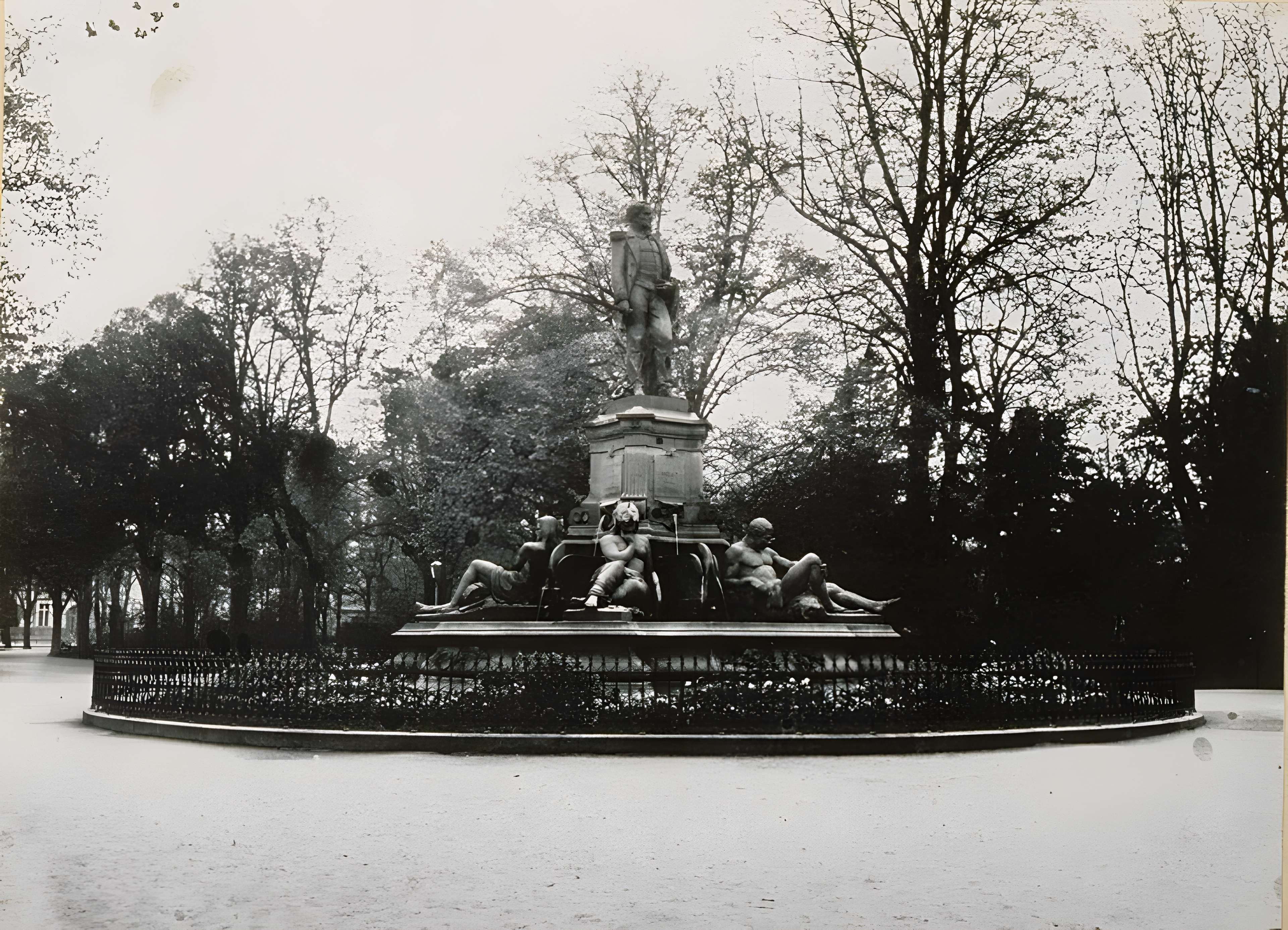 Statue de l'amiral Bruat à Colmar