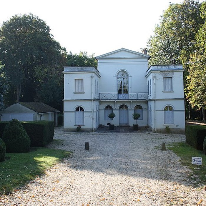 Photo de Temple de la Gloire à Orsay