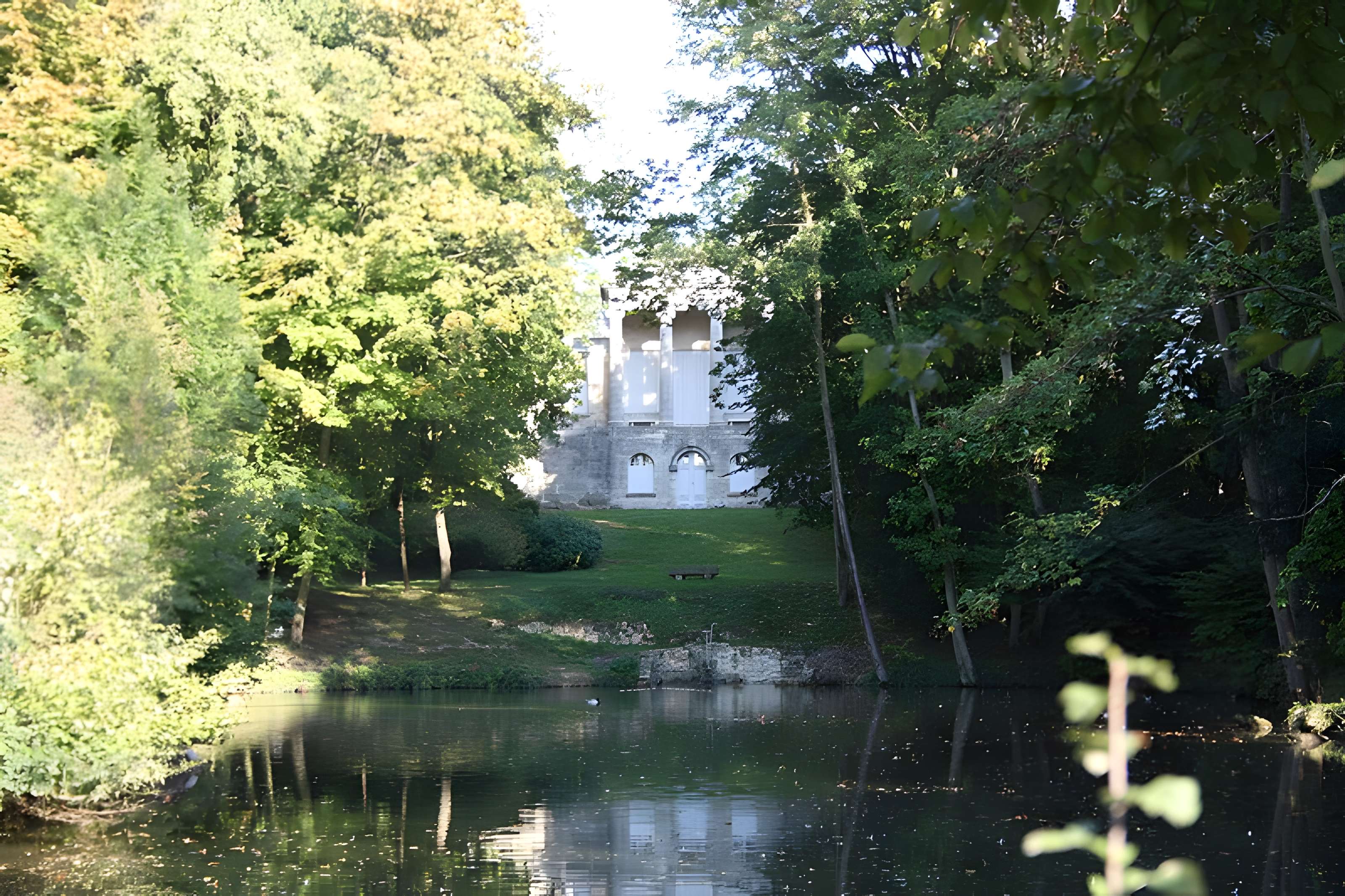 Temple de la Gloire à Orsay