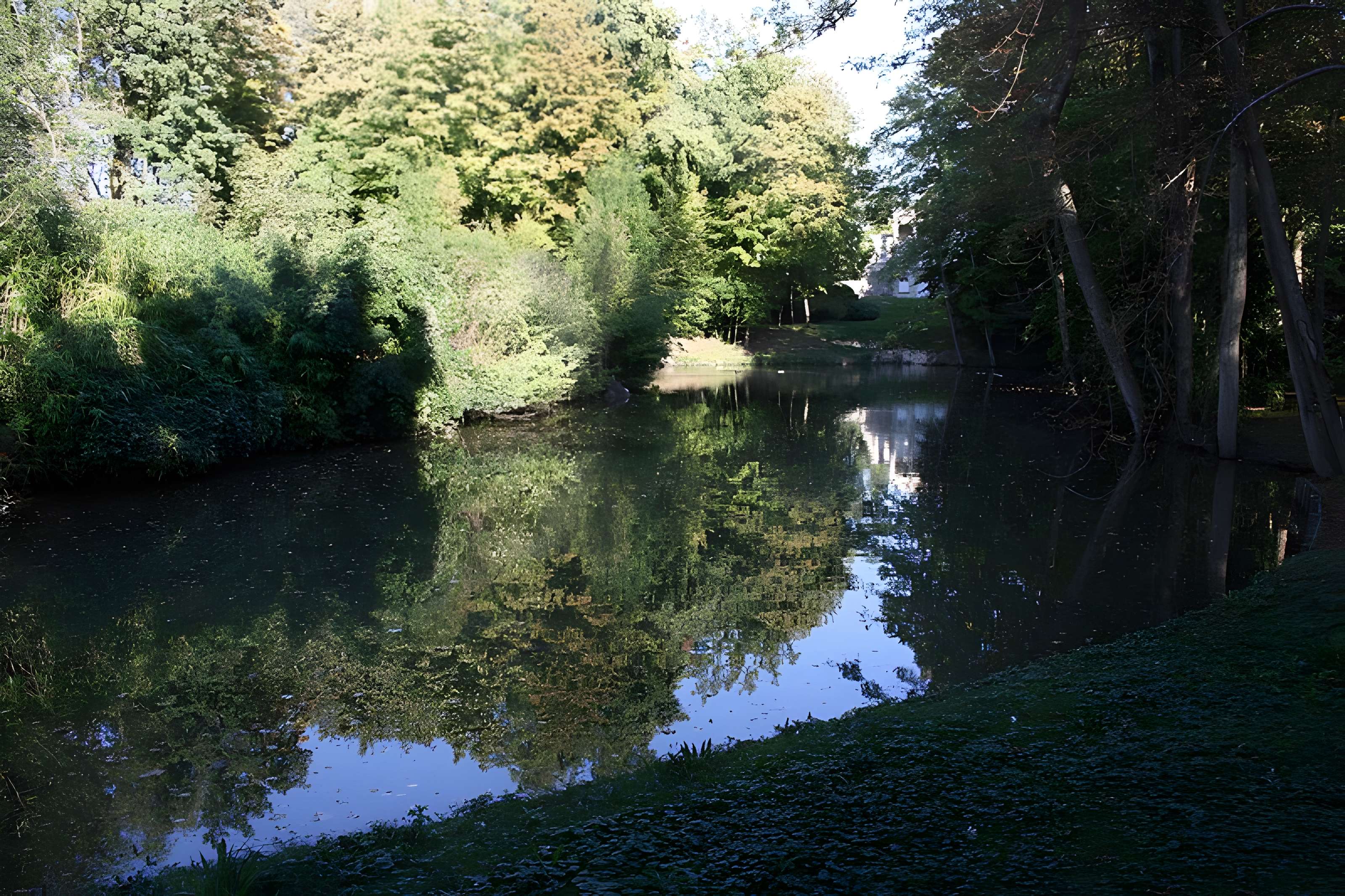 Temple de la Gloire à Orsay