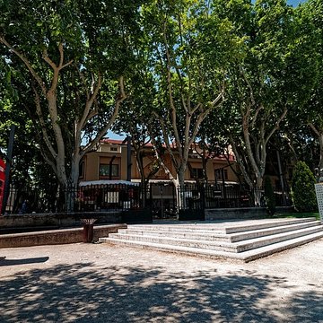 Temple Saint-Martial dAvignon