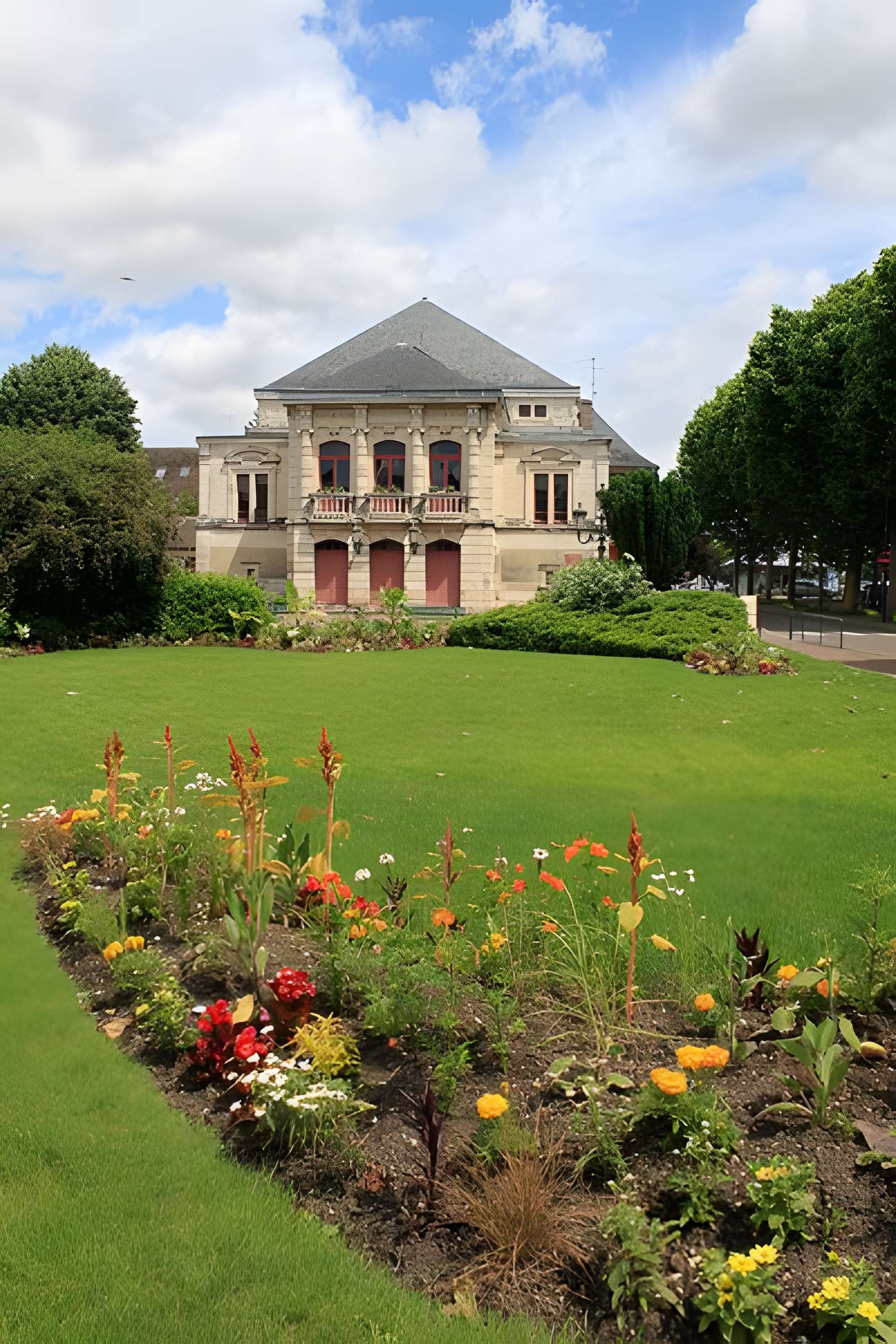 Théâtre municipal de Sens
