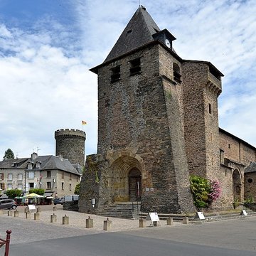 tour de cesar de allassac