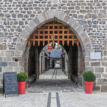 Tour de Monaco de Mur-de-Barrez