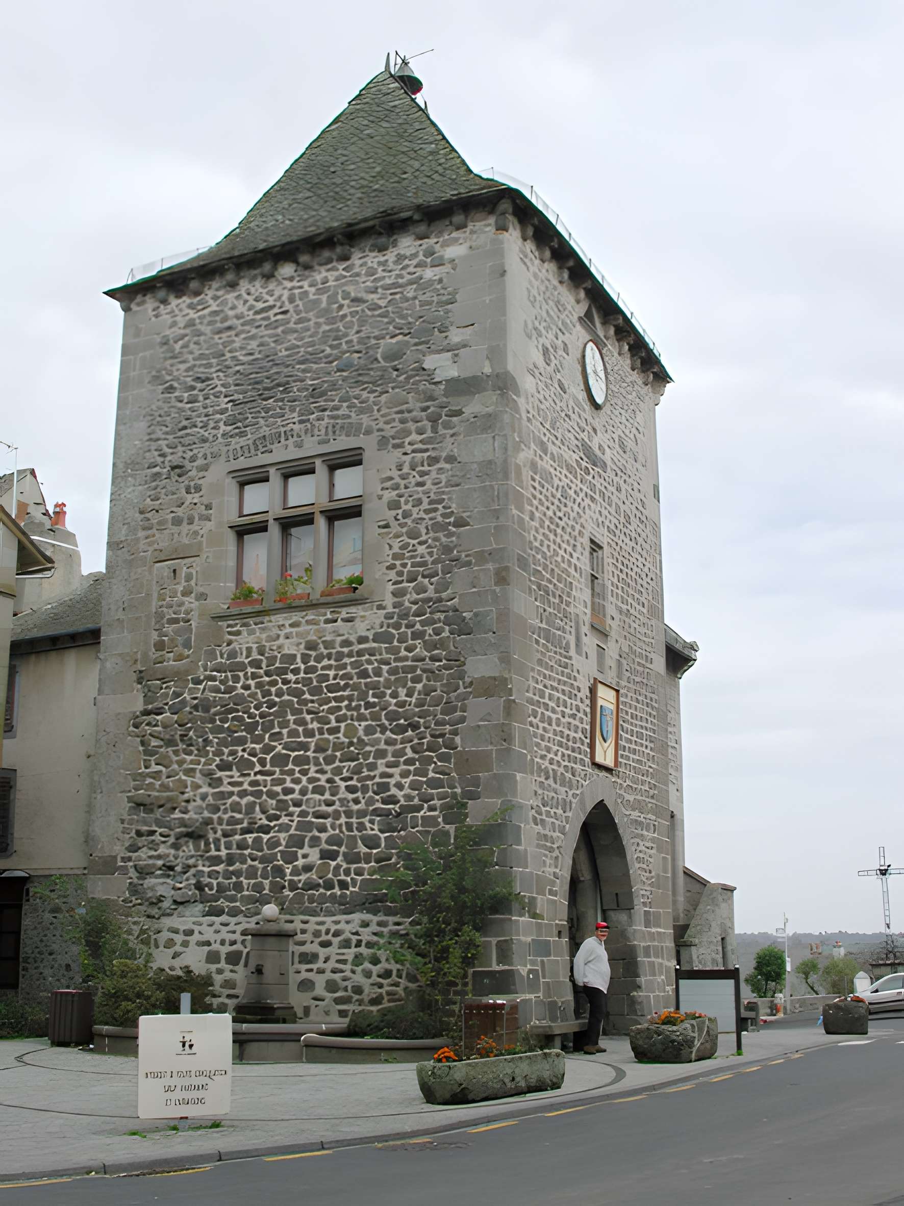 Tour de Monaco de Mur-de-Barrez