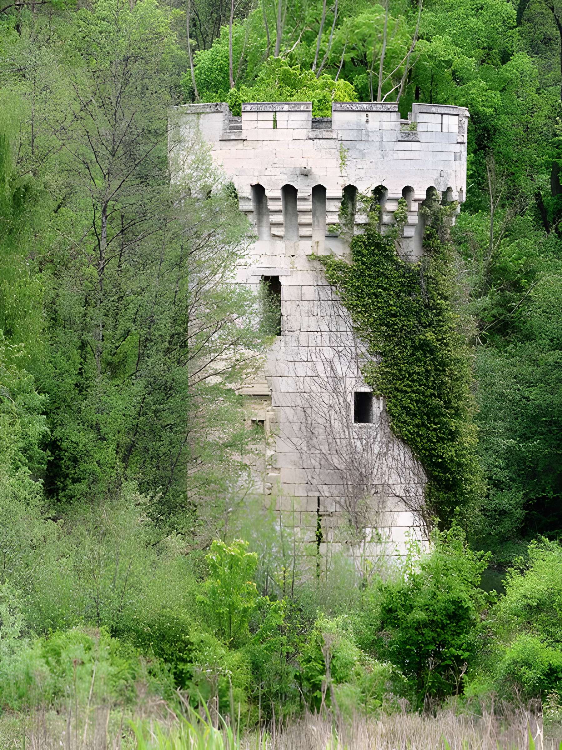 Tour de Vaurseine de Ployart-et-Vaurseine
