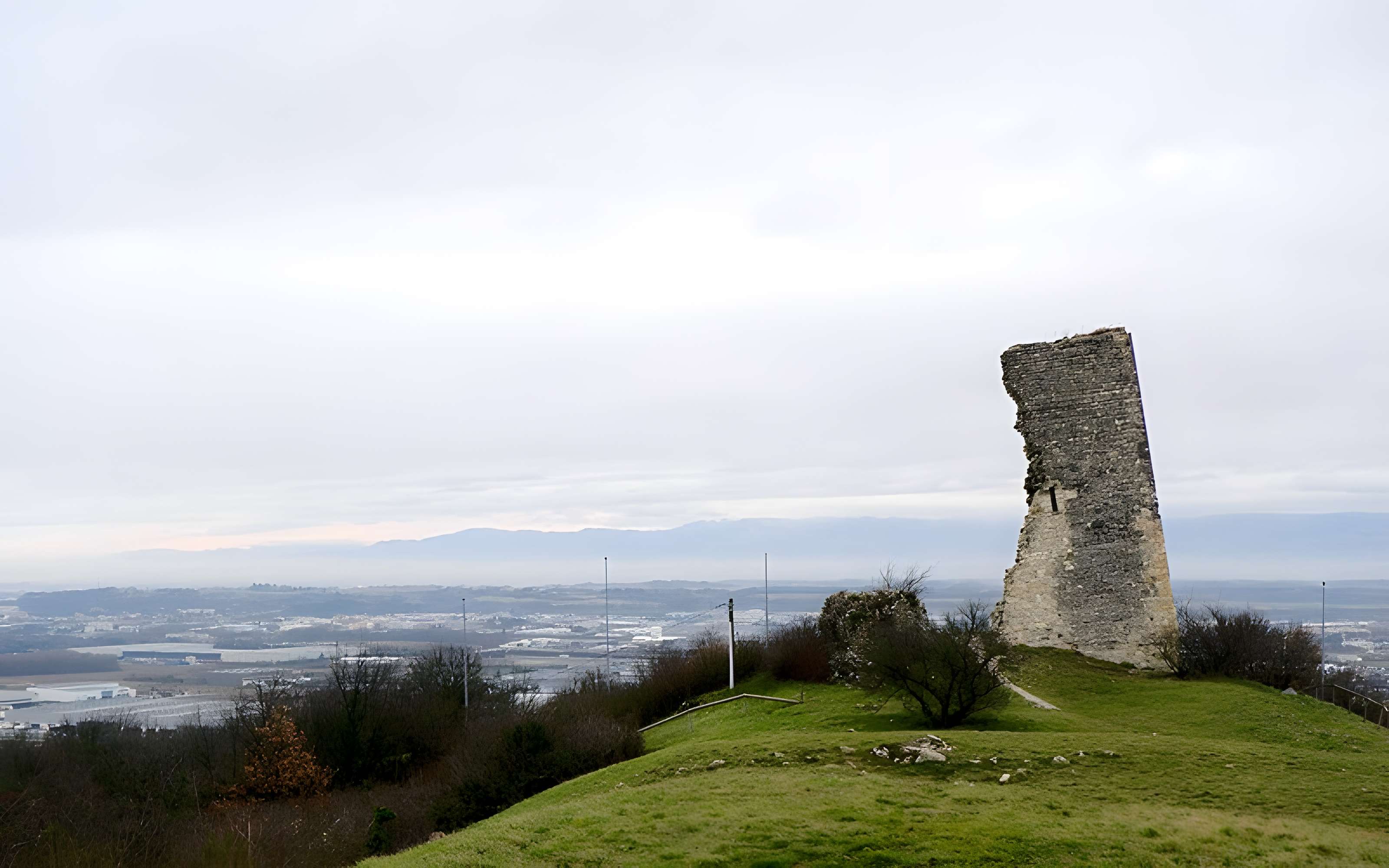 Tour penchée de Soyons