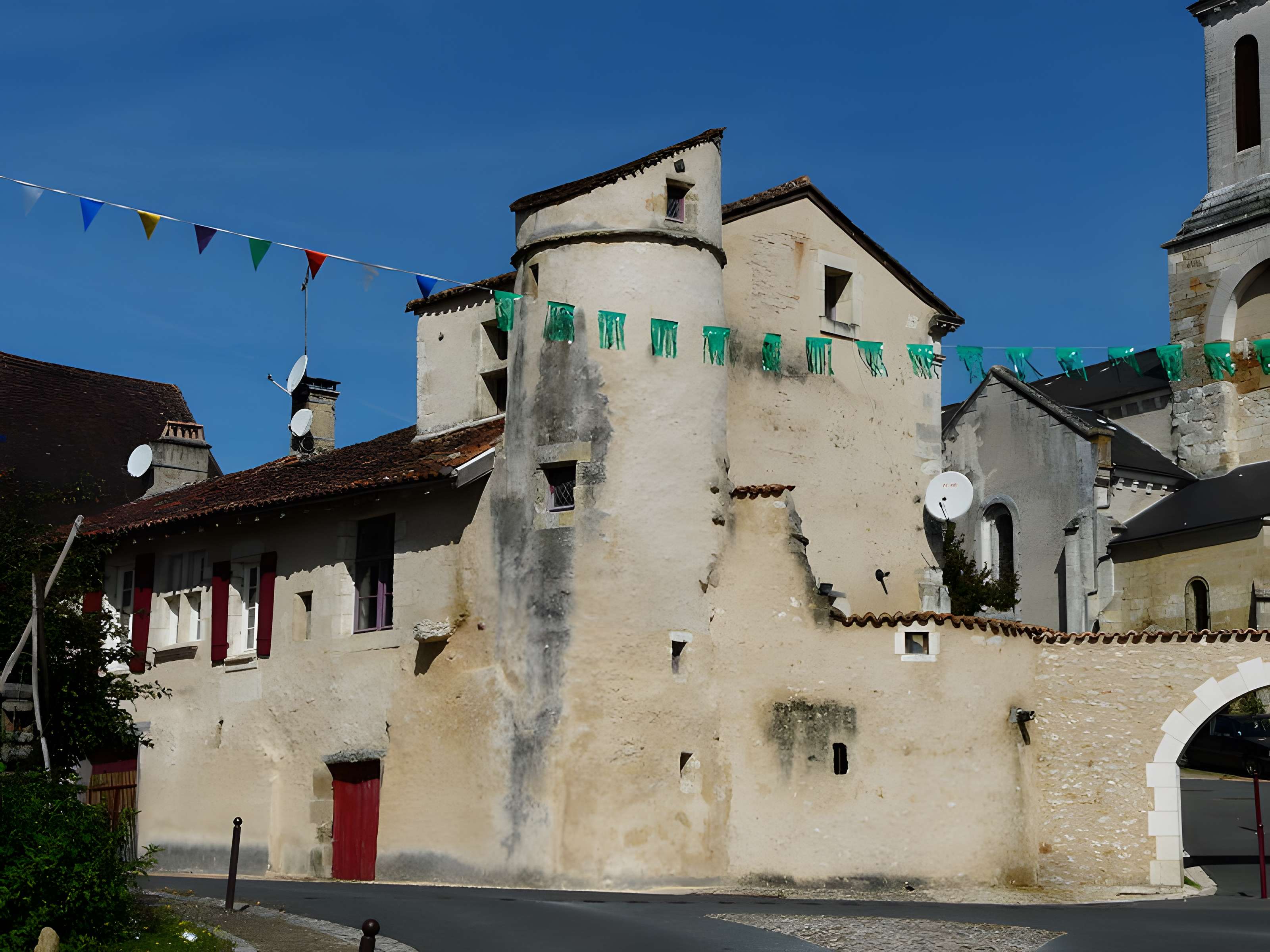 Tour Saint-Jacques d'Issac