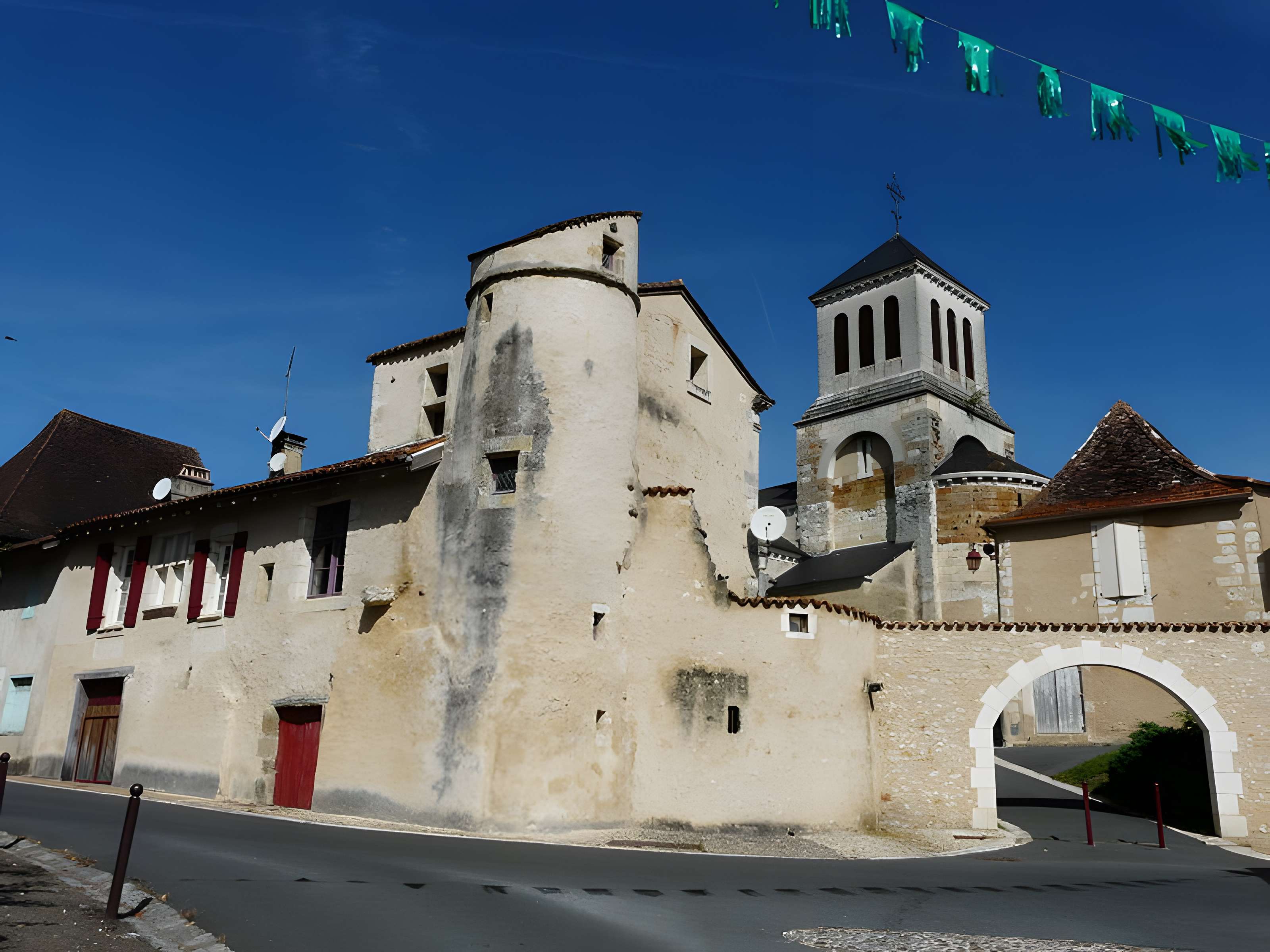 Tour Saint-Jacques d'Issac