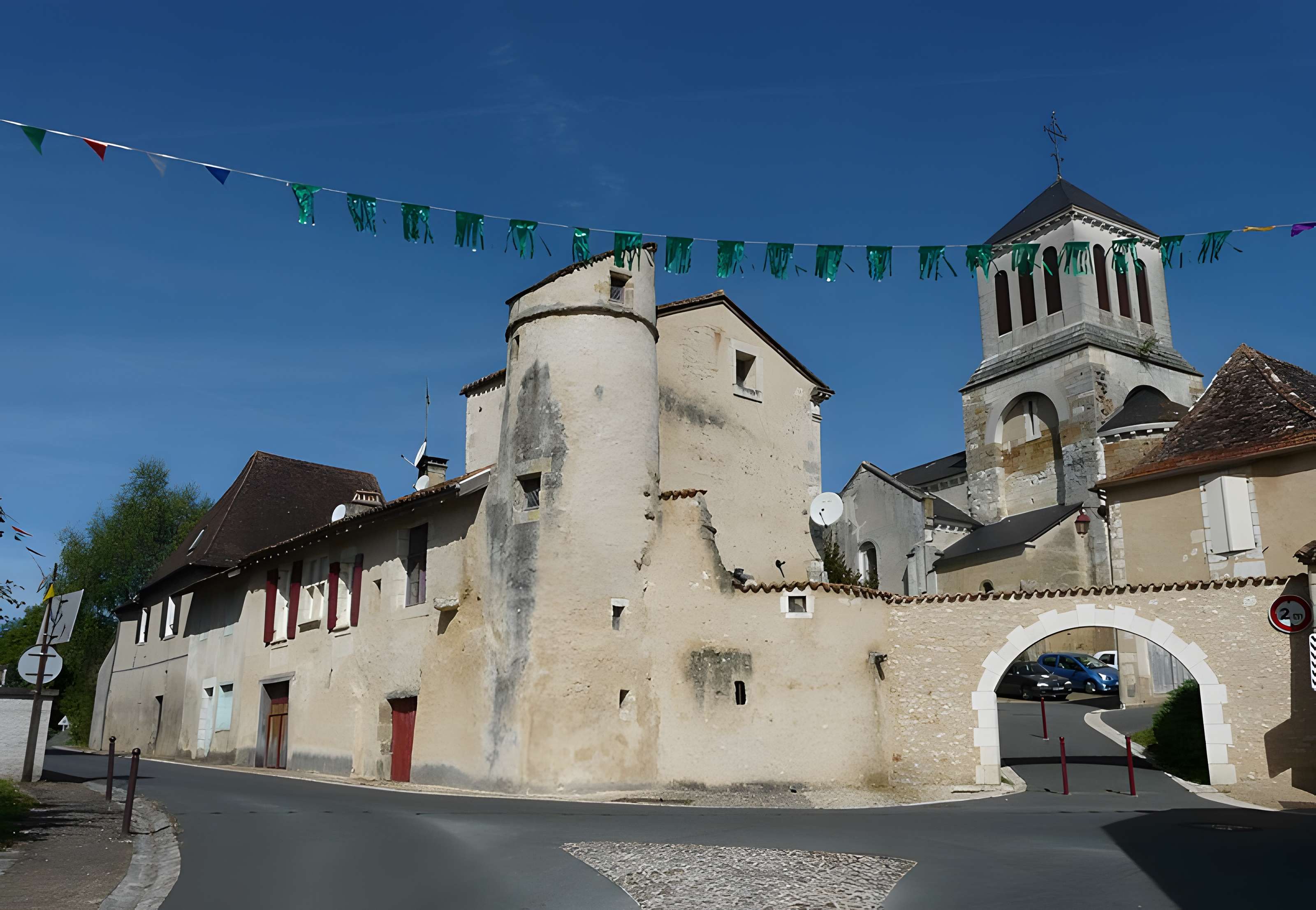 Tour Saint-Jacques d'Issac
