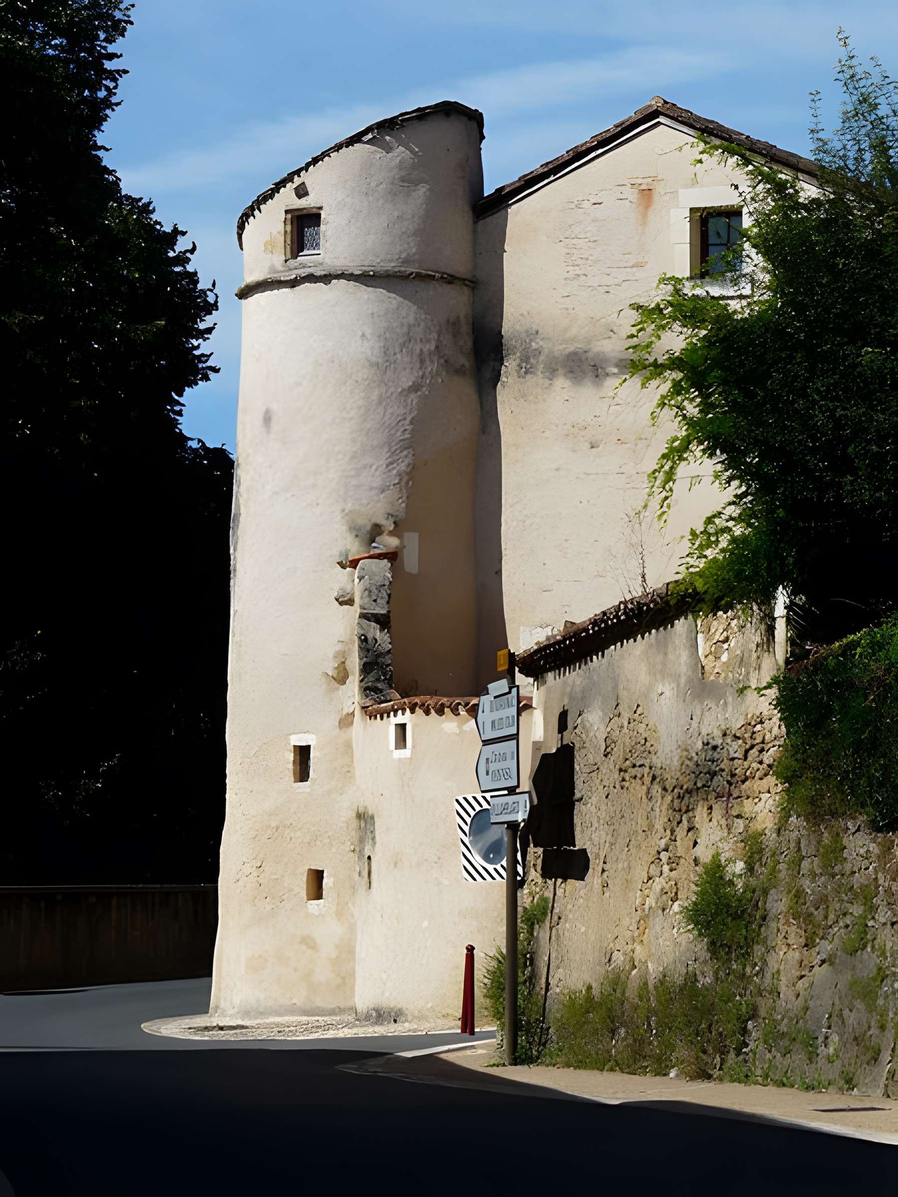 Tour Saint-Jacques d'Issac 