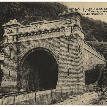 Tunnel ferroviaire du Somport à Urdos