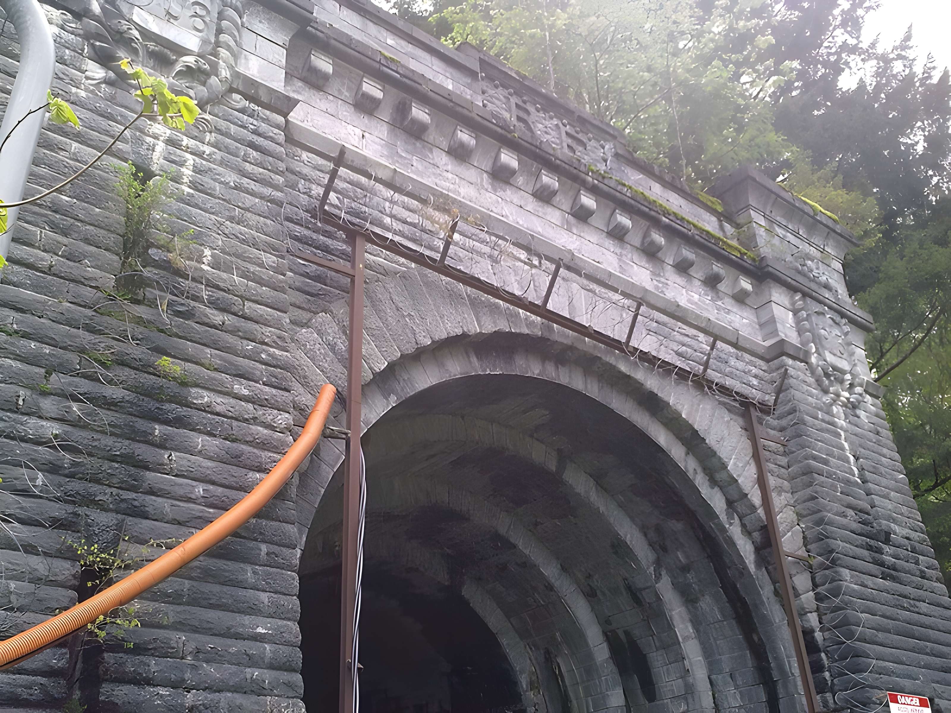 Tunnel ferroviaire du Somport à Urdos