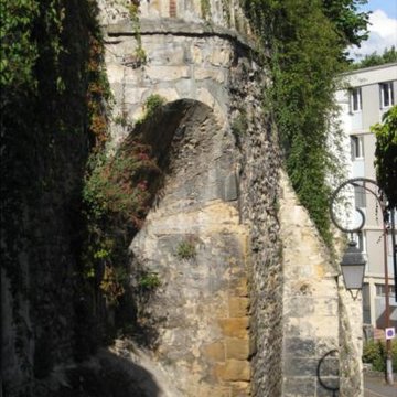 Vestiges des Remparts de Nevers