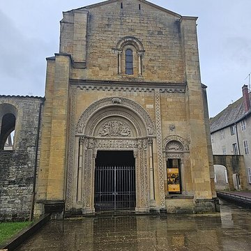 Abbaye de Charlieu