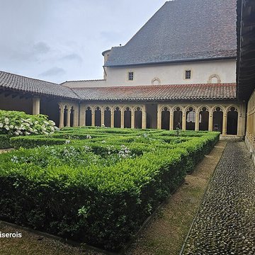 Abbaye de Charlieu