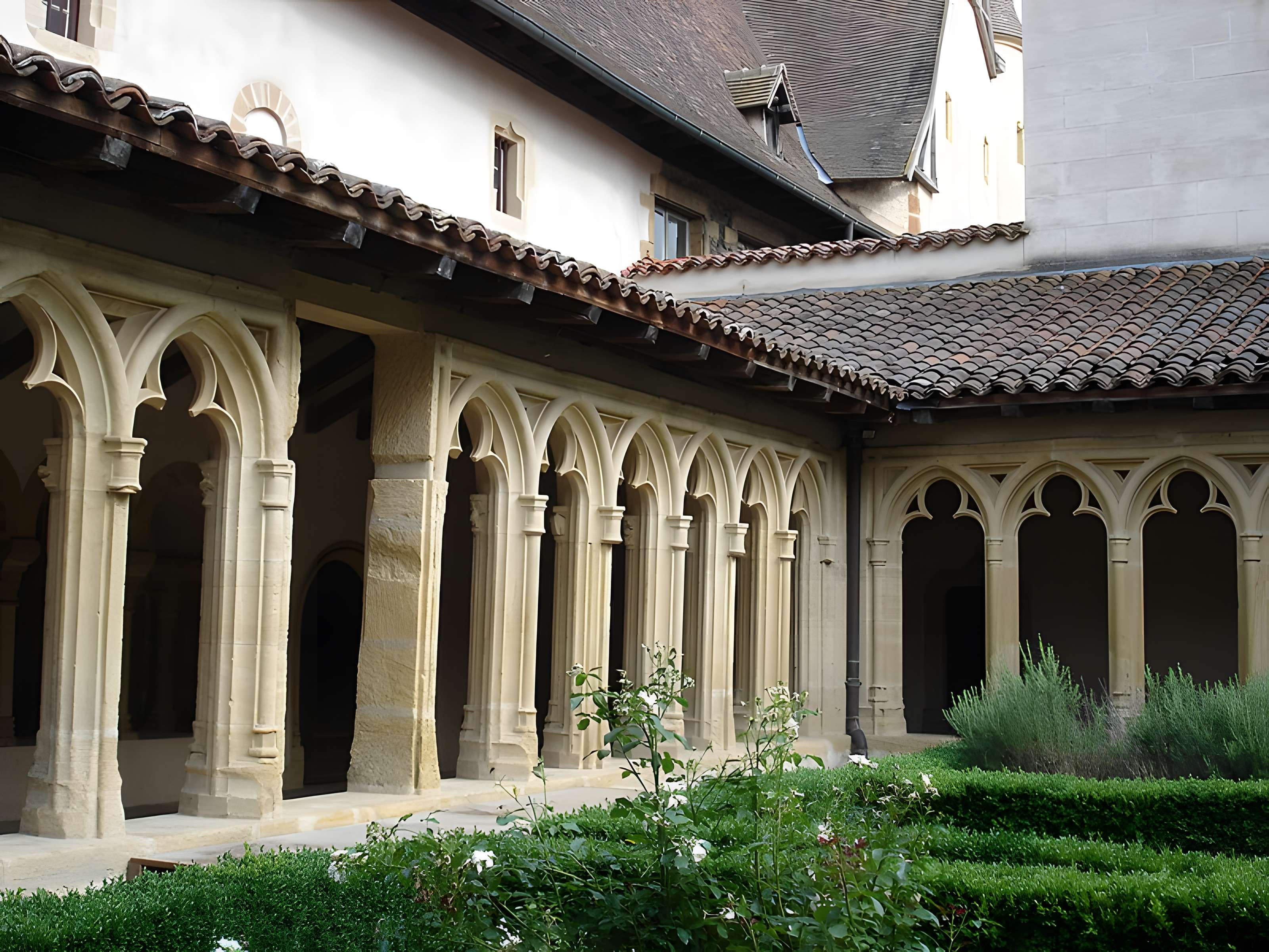 Abbaye de Charlieu