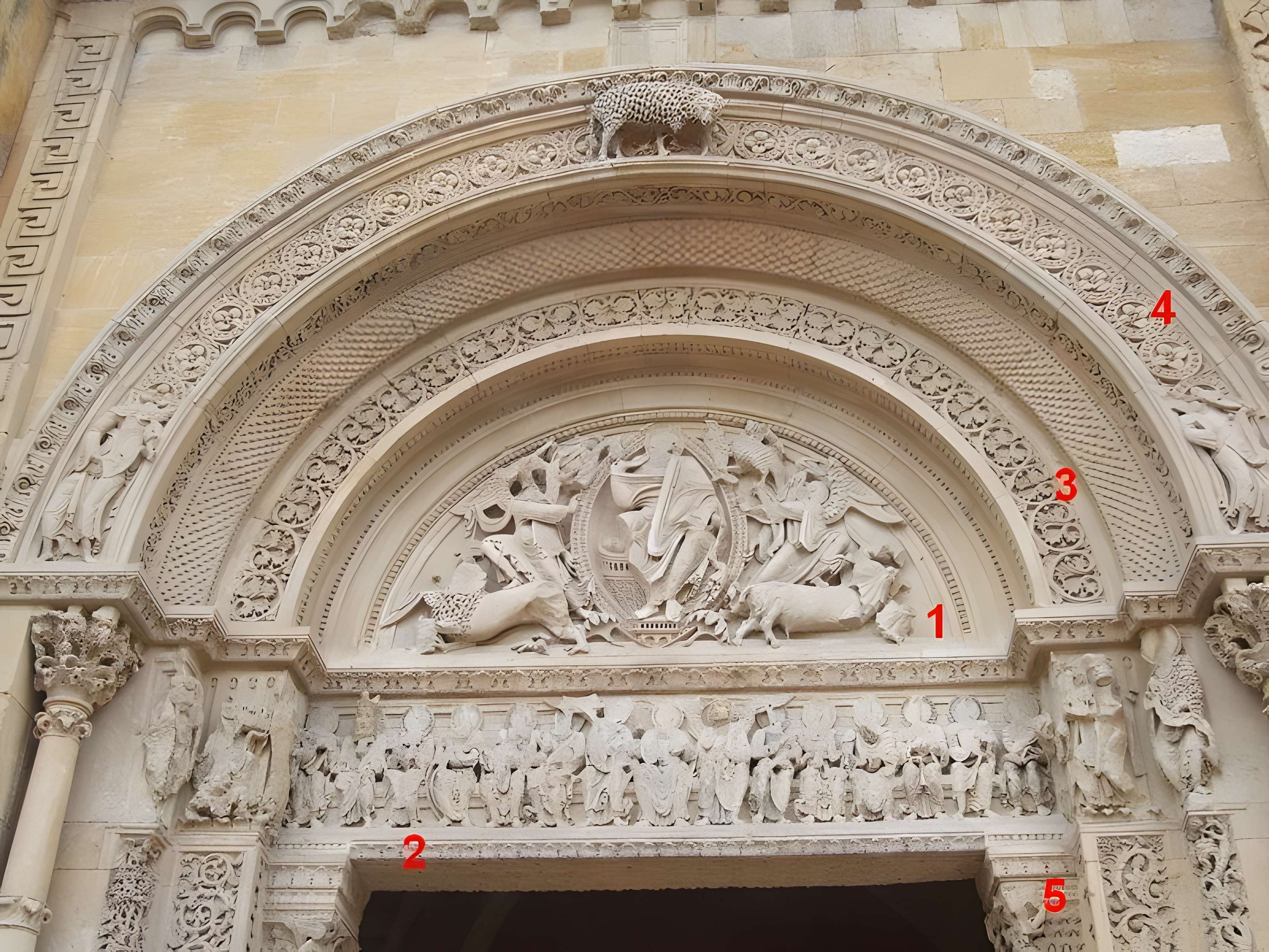 abbaye de charlieu portail xii