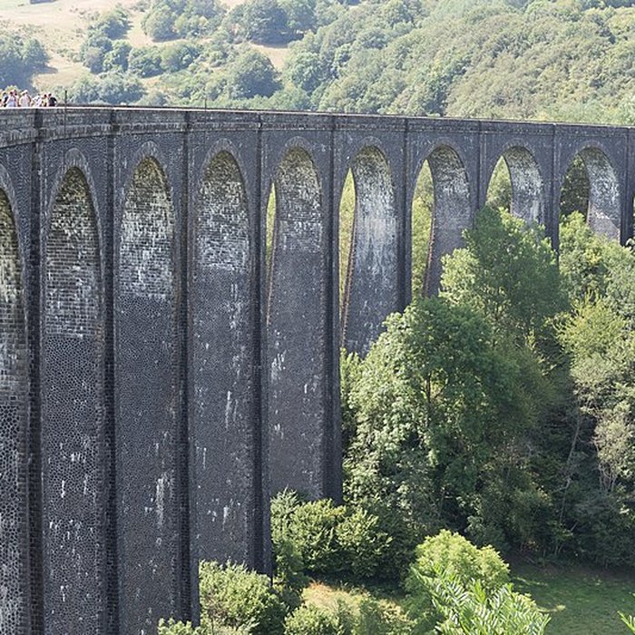 Photo de Viaduc de Barajols également sur commune de Riom-ès-Montagne