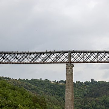 Viaduc des Fades à Sauret-Besserve
