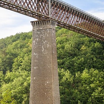 Viaduc des Fades à Sauret-Besserve
