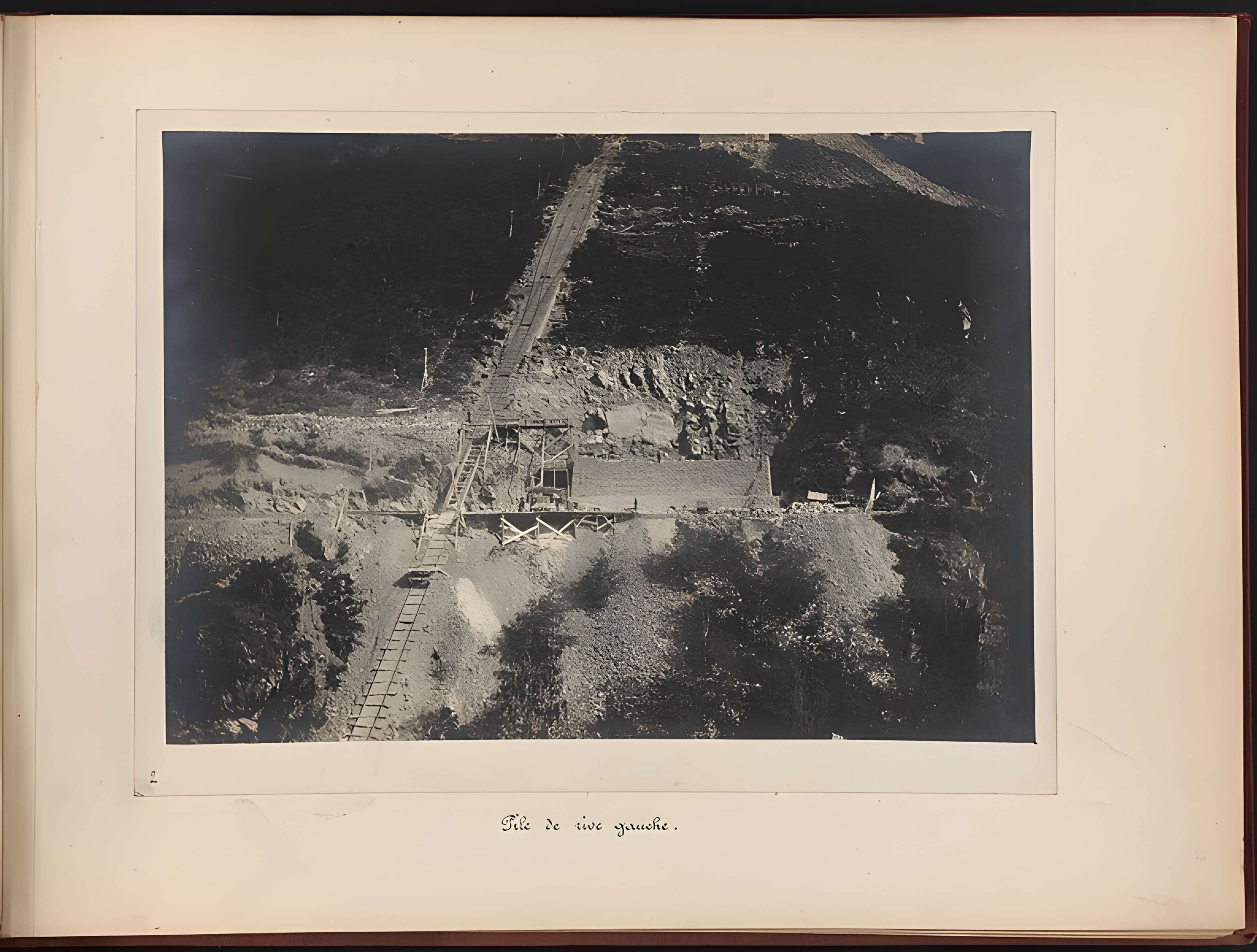 Viaduc des Fades à Sauret-Besserve