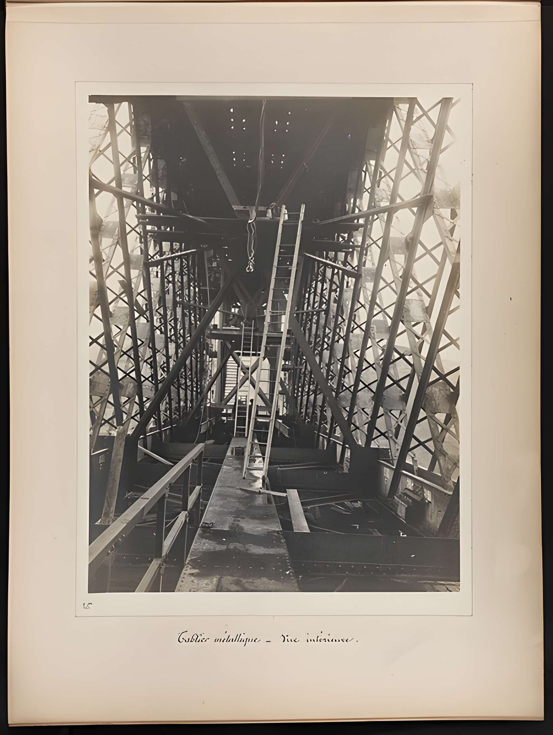 Viaduc des Fades à Sauret-Besserve