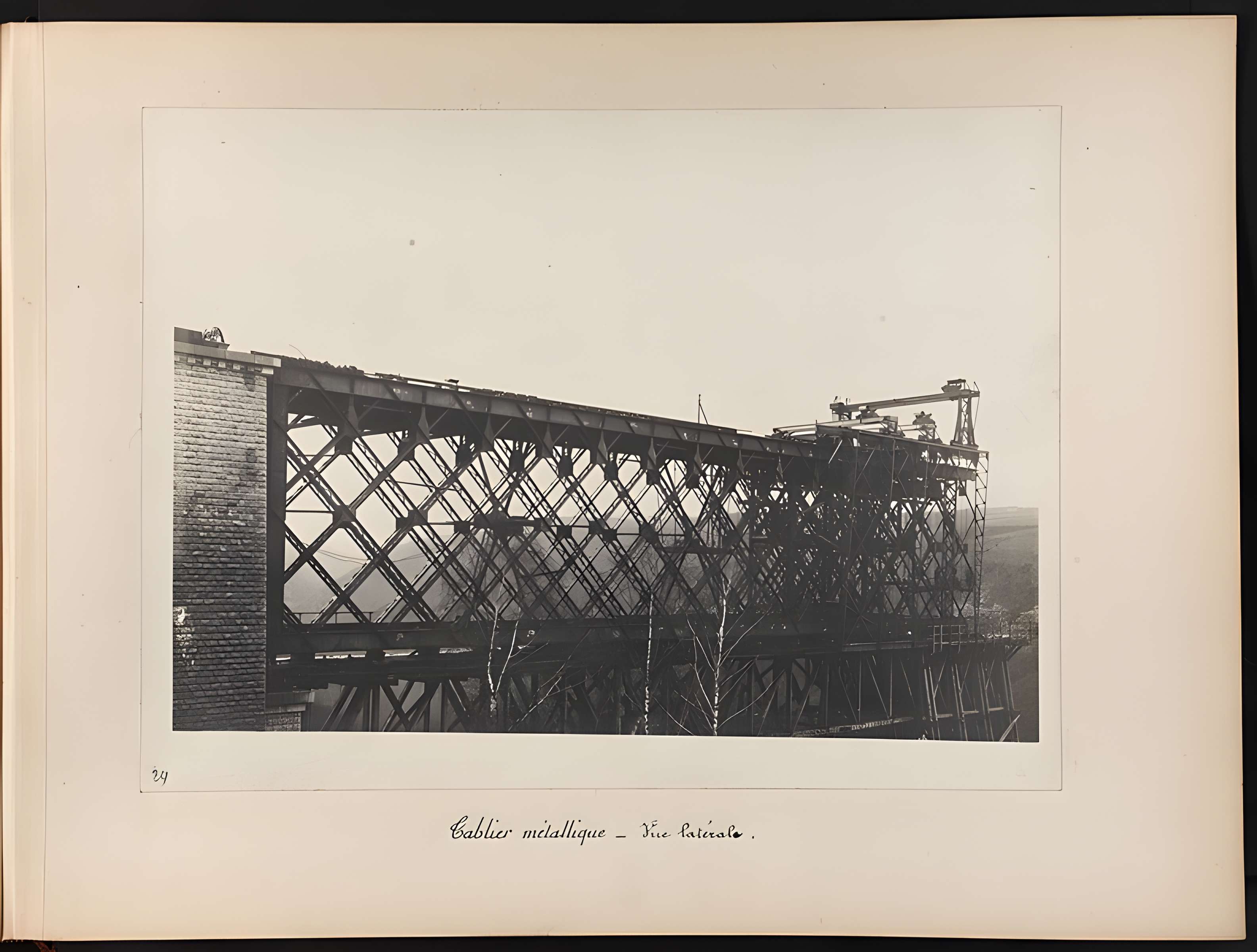 Viaduc des Fades à Sauret-Besserve