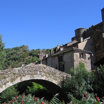Vieux Pont de Brousse-le-Château