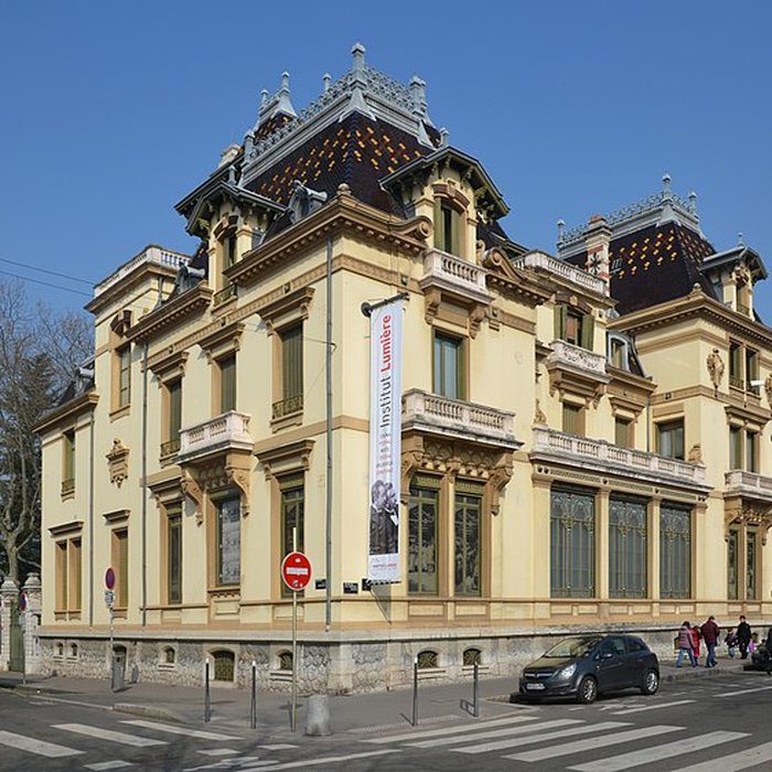 Photo de Maison dite Villa des Frères Lumière, actuellement Fondation nationale de la photographie