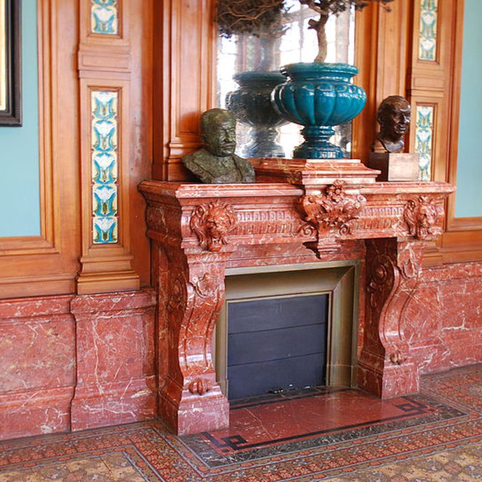 Photo de Maison dite Villa des Frères Lumière, actuellement Fondation nationale de la photographie