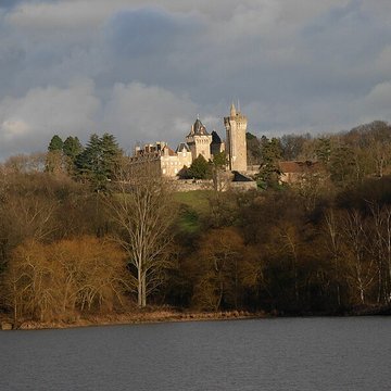 Château du Plessis à Blanzy