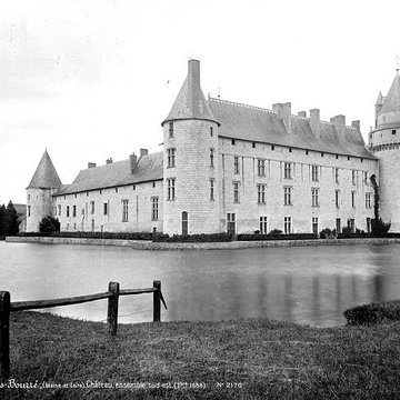 Château du Plessis-Bourré