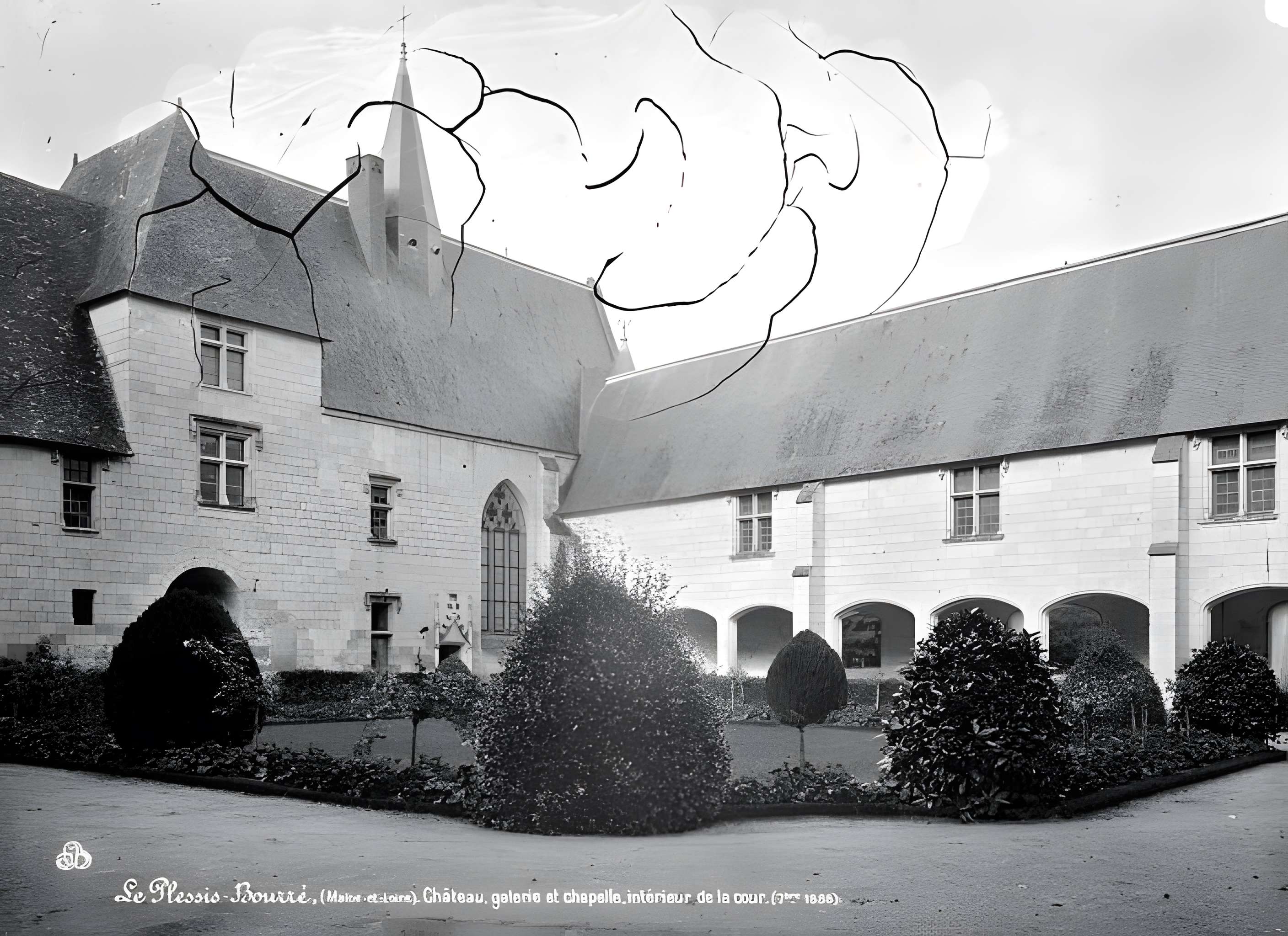 Château du Plessis-Bourré