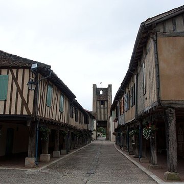 10 Maisons de la bastide à Tillac