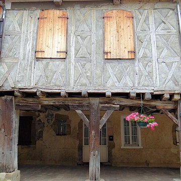 10 Maisons de la bastide à Tillac